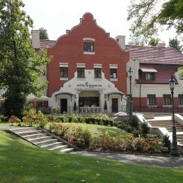 Hotel Wieliczka, habitaciones, apartamentos, restaurante, conferencias, ocio en Polonia